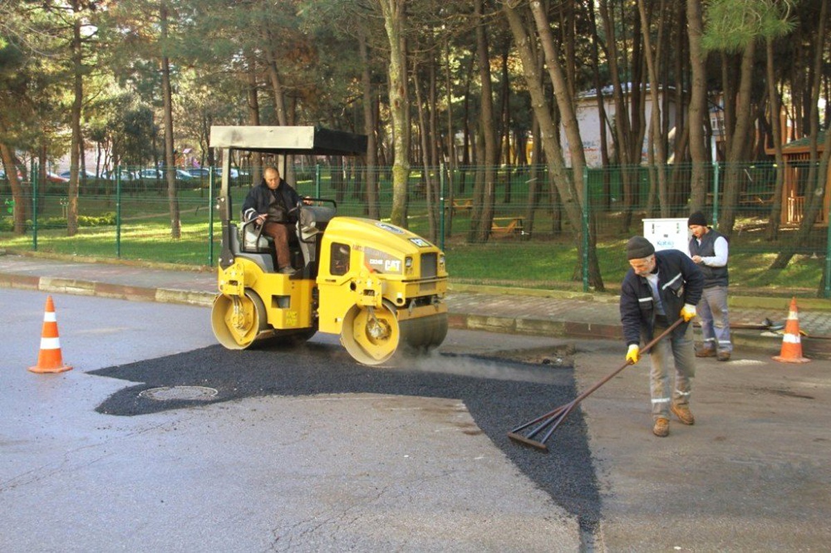 Kartal\'da Belediye Ekipleri Sorunlara Anında Müdahale Ediyor