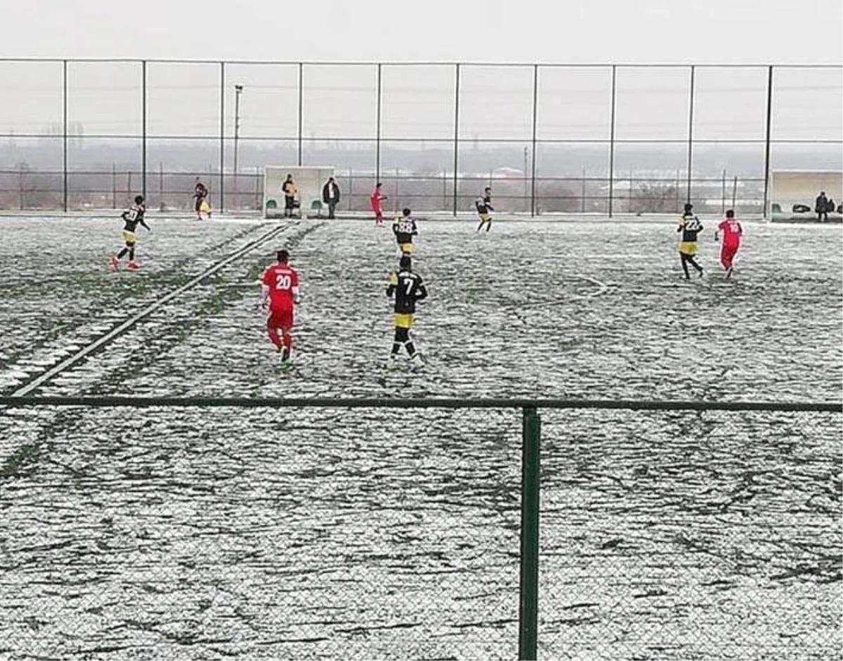 Kayseri\'de Amatör Maçlara 3. Erteleme