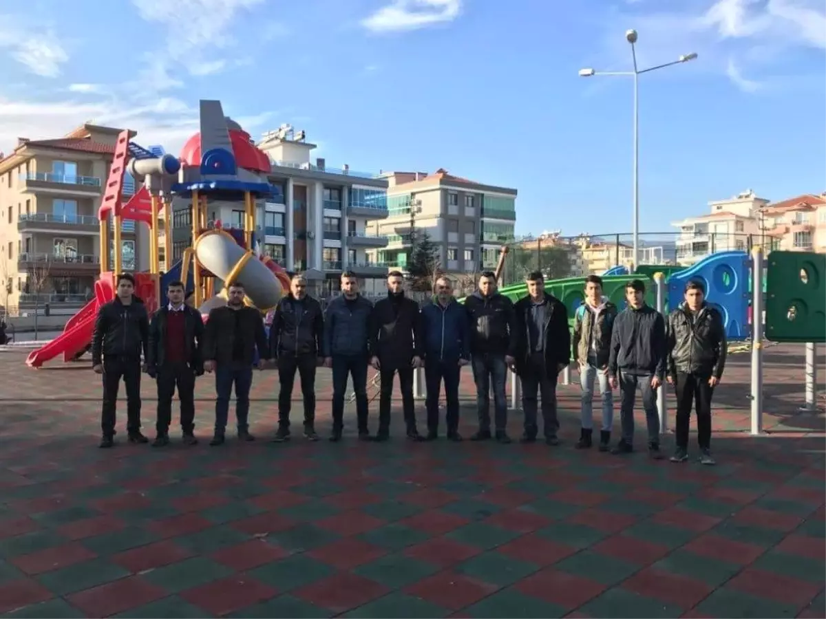 Ödemiş\'teki Parka Alparslan Türkeş\'in İsmi Verildi