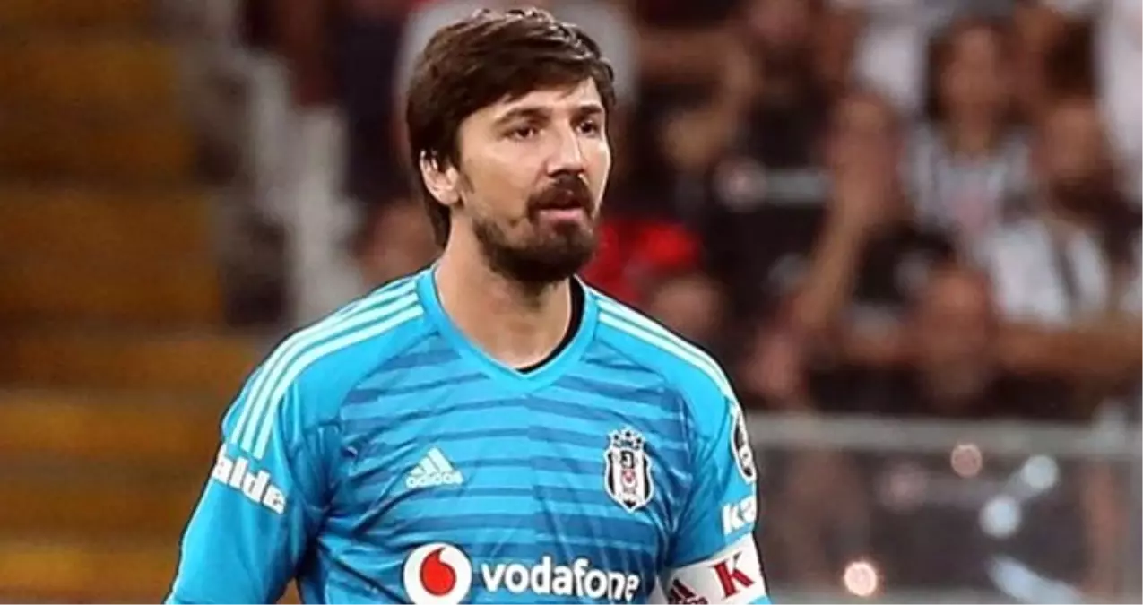 Tolga Zengin\'den Beşiktaş Taraftarına Mesaj