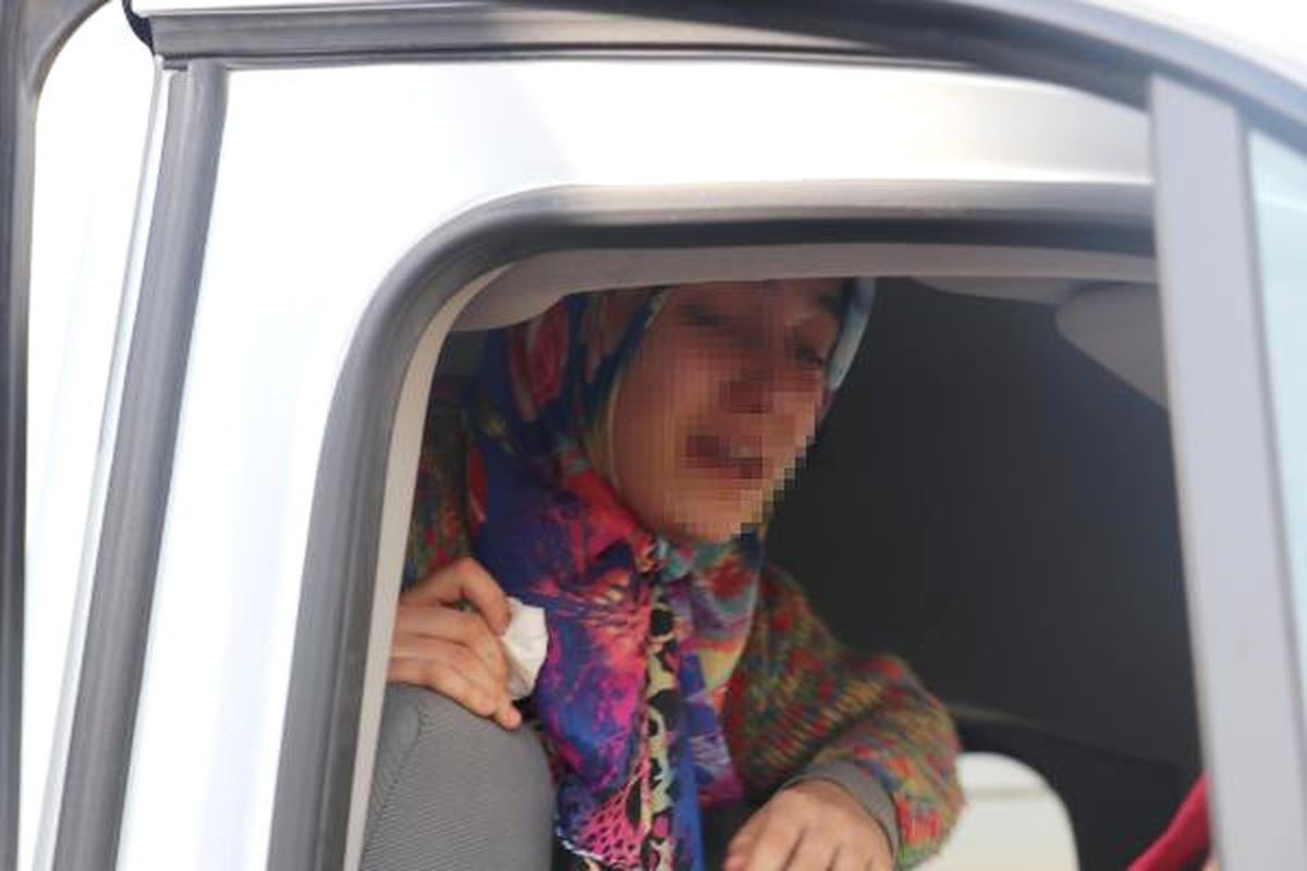 16 Yaşındaki A., Babasından Alınıp, Annesine Teslim Edildi