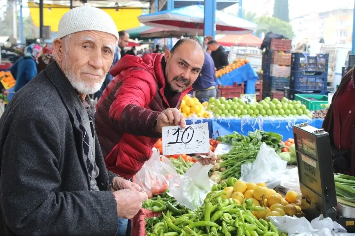 Antalya\'da Semt Pazarları da El Yakıyor