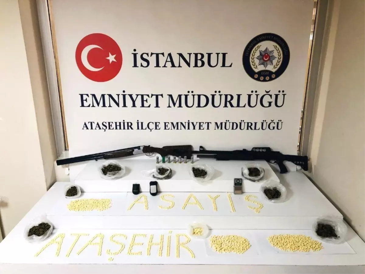 Ataşehir\'deki Uyuşturucu Operasyonunda 2 Kişi Gözaltına Alındı