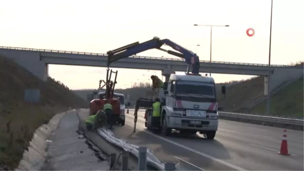 Beykoz\'da Yolcu Otobüs Devrildi: 6 Yaralı