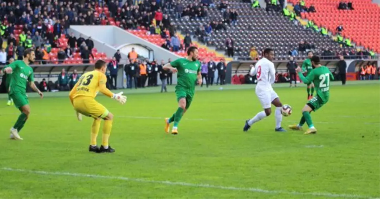 Denizlispor, Gazişehir Gaziantep\'i Deplasmanda 1-0 Yendi