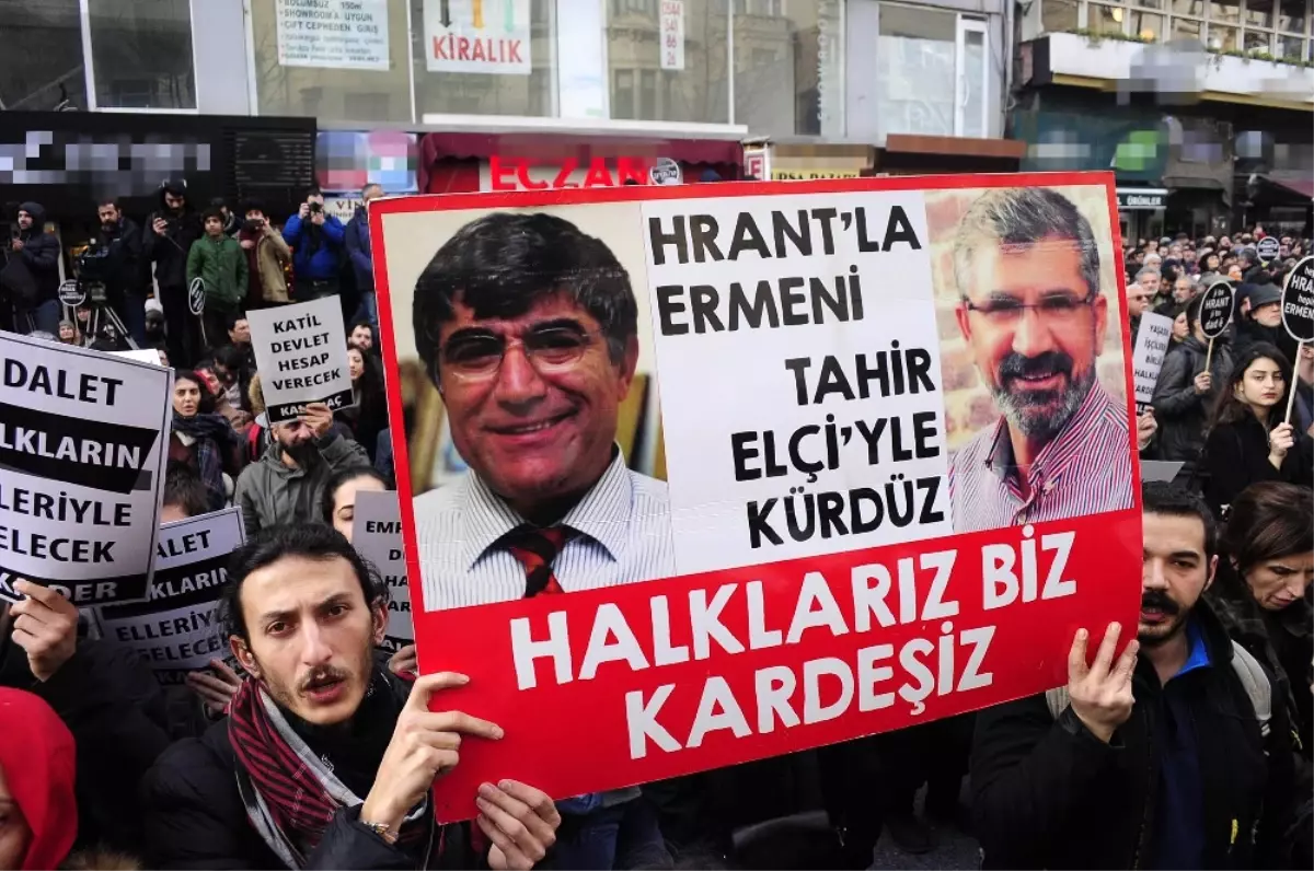 Hrant Dink Agos Gazetesi Önünde Anıldı