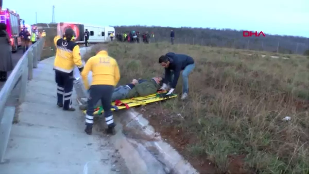 Kuzey Marmara Otoyolunda Otobüs Devrildi