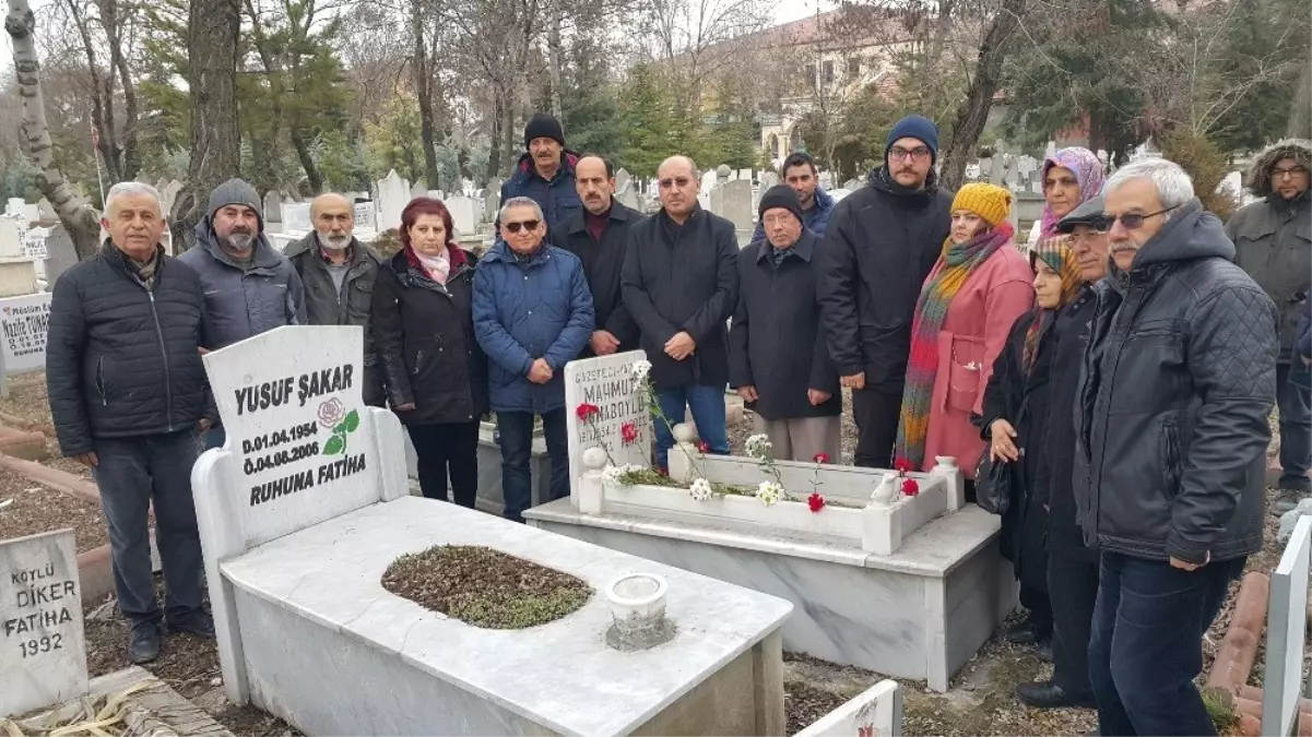 Mahmut Tunaboylu Mezarı Başında Anıldı