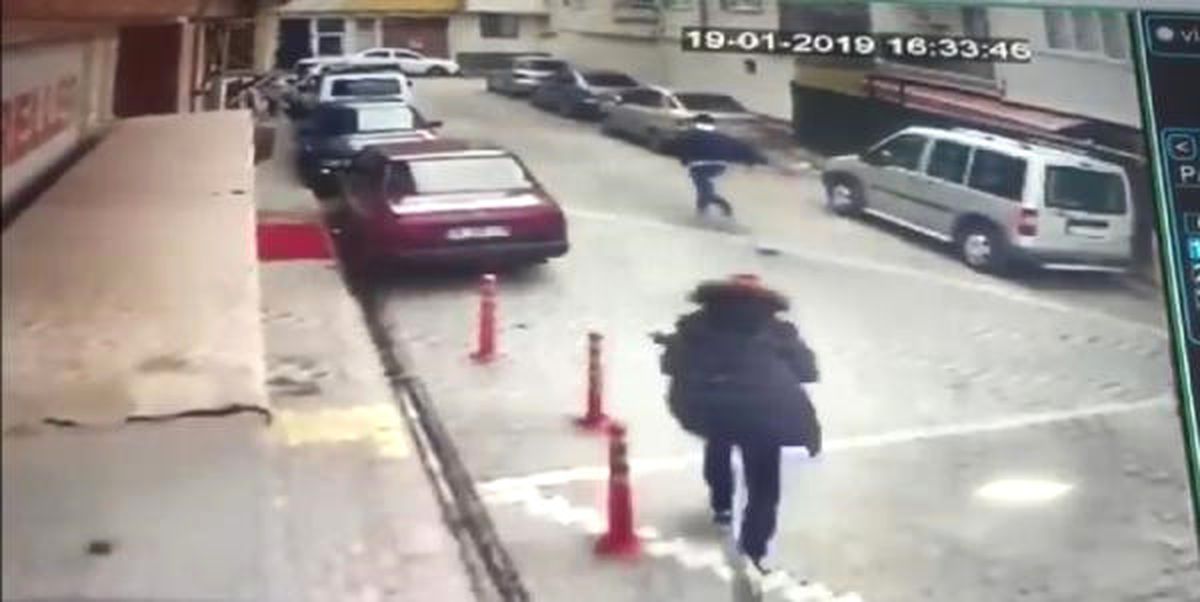 Sokakta Yürürken Başından Vurulup, Öldürüldü (2)