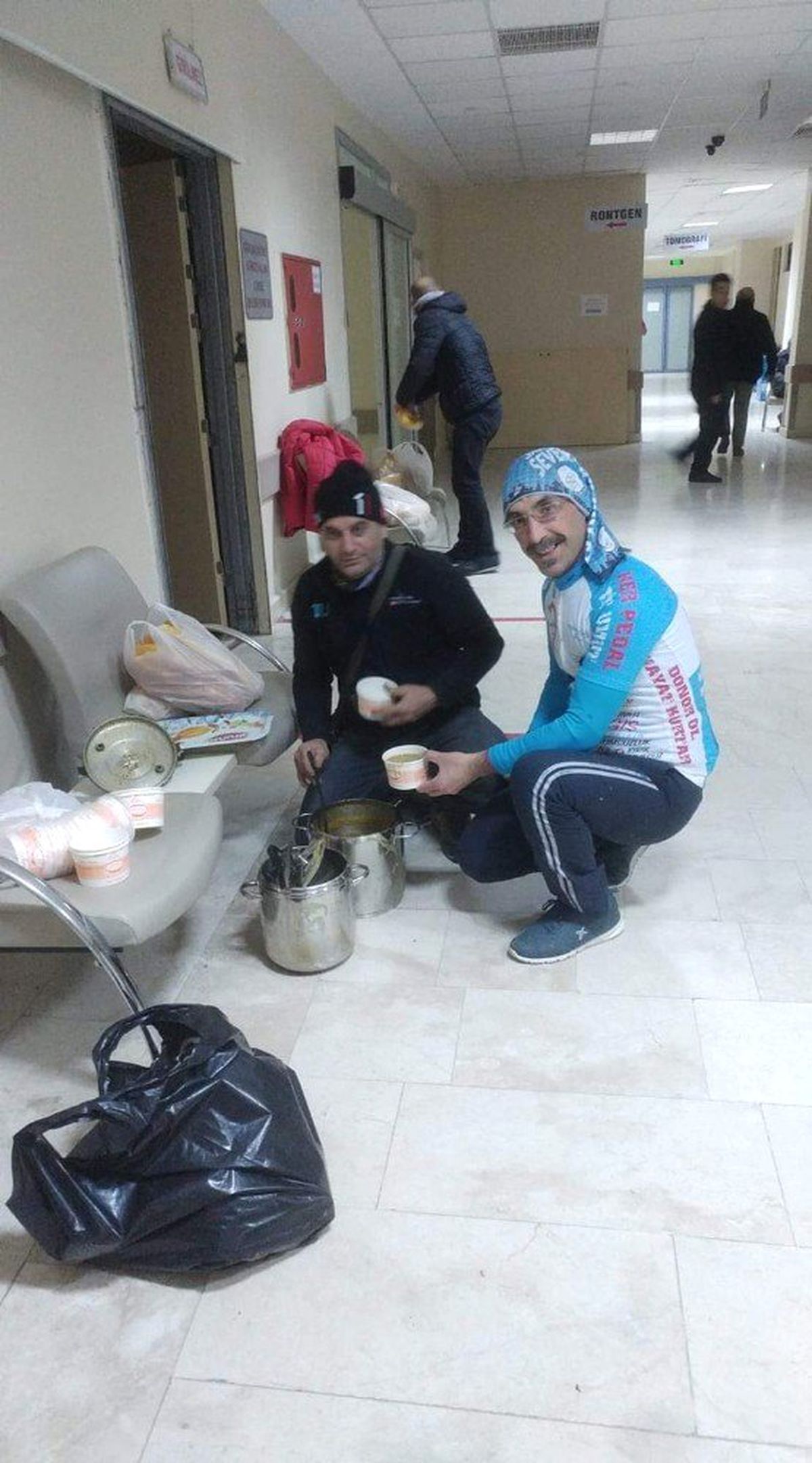 Adana\'da Evsizlere Çorba İkramı