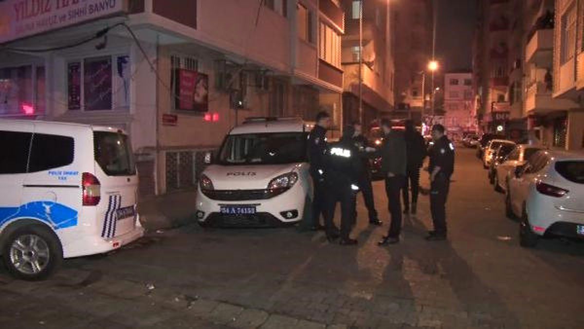 Bahçelievler\'de Silahlı Kavga: 1 Yaralı