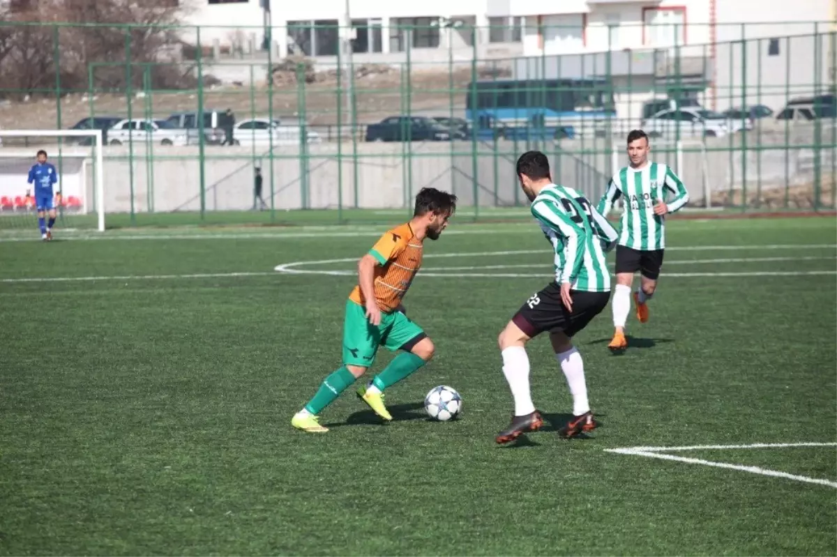 Malatya Derbisinde Gülen Taraf Yeşilyurt Belediyespor Oldu