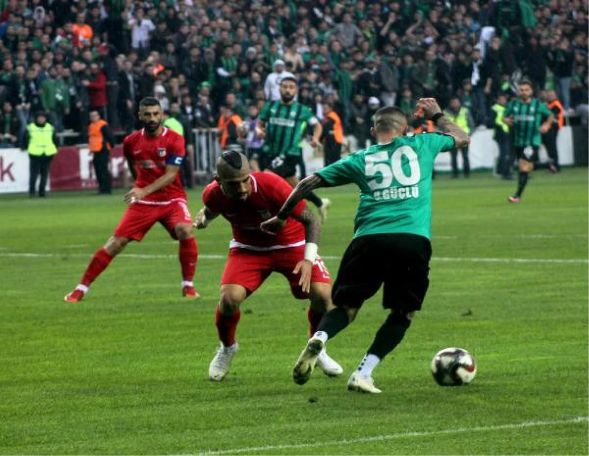 Sakaryaspor-Keçiörengücü: 2-2