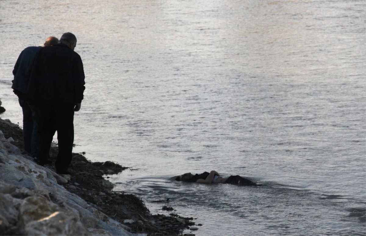 Adana\'da Nehirde Erkek Cesedi Bulundu