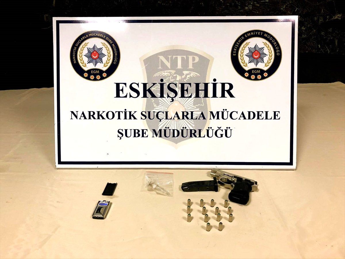 Eskişehir\'de Uyuşturucu Operasyonu