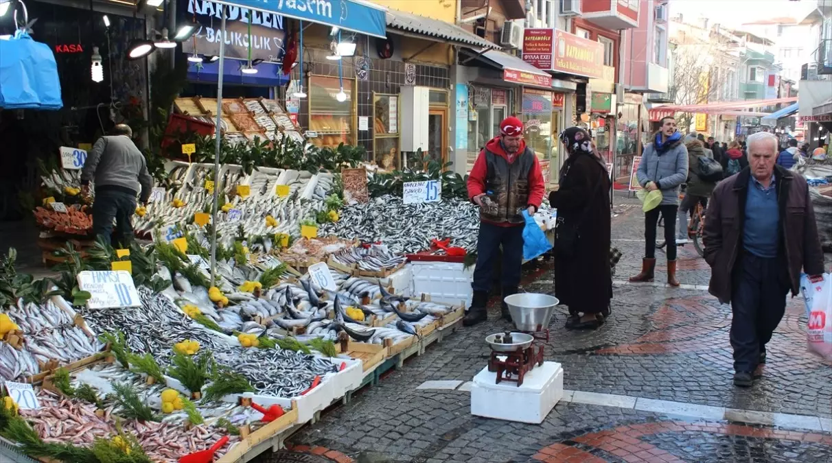 Güzel Hava Hamsi Fiyatlarını Düşürdü