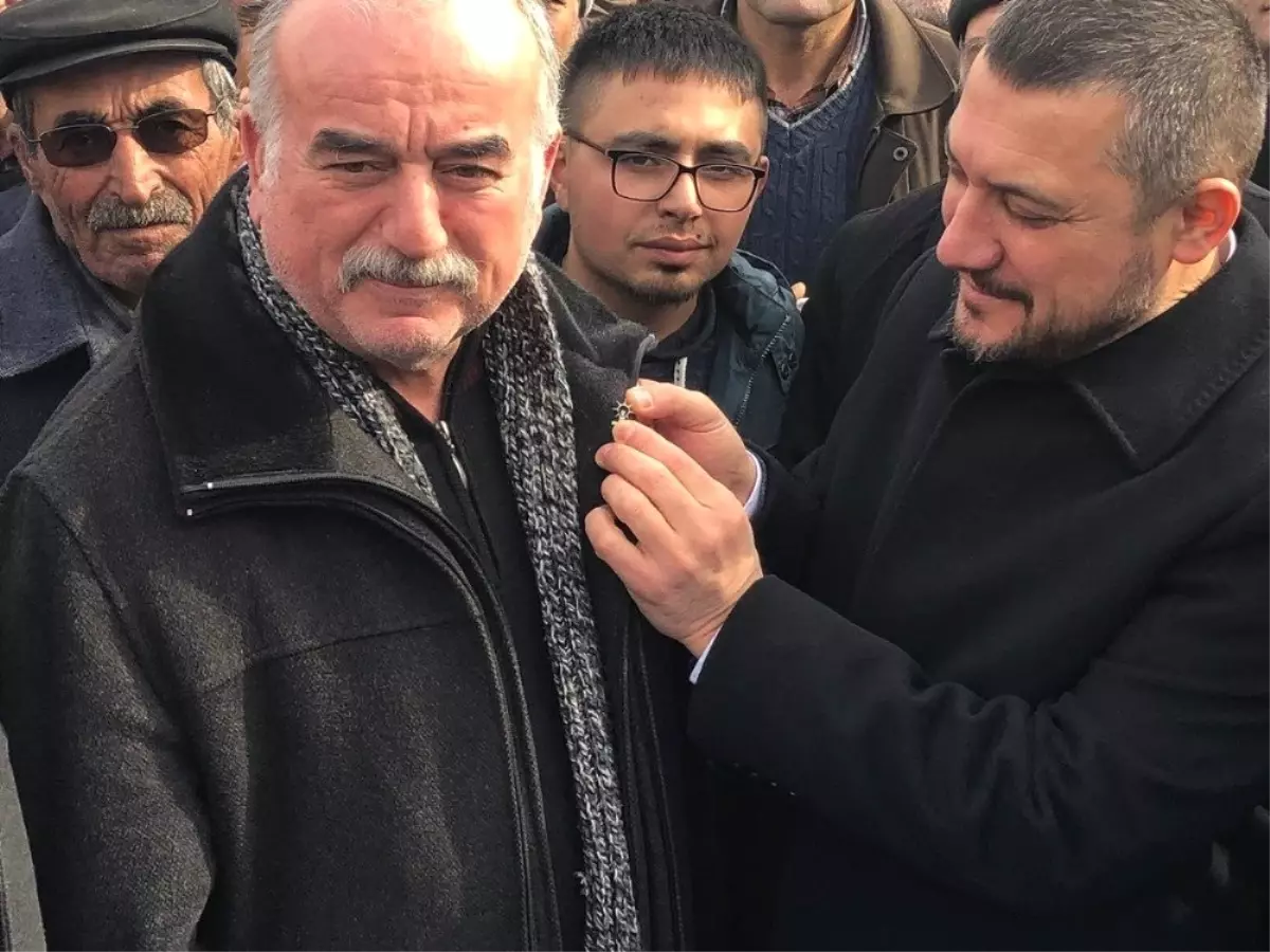 İyi Parti Belediye Meclis Üyesi AK Parti\'ye Geçti