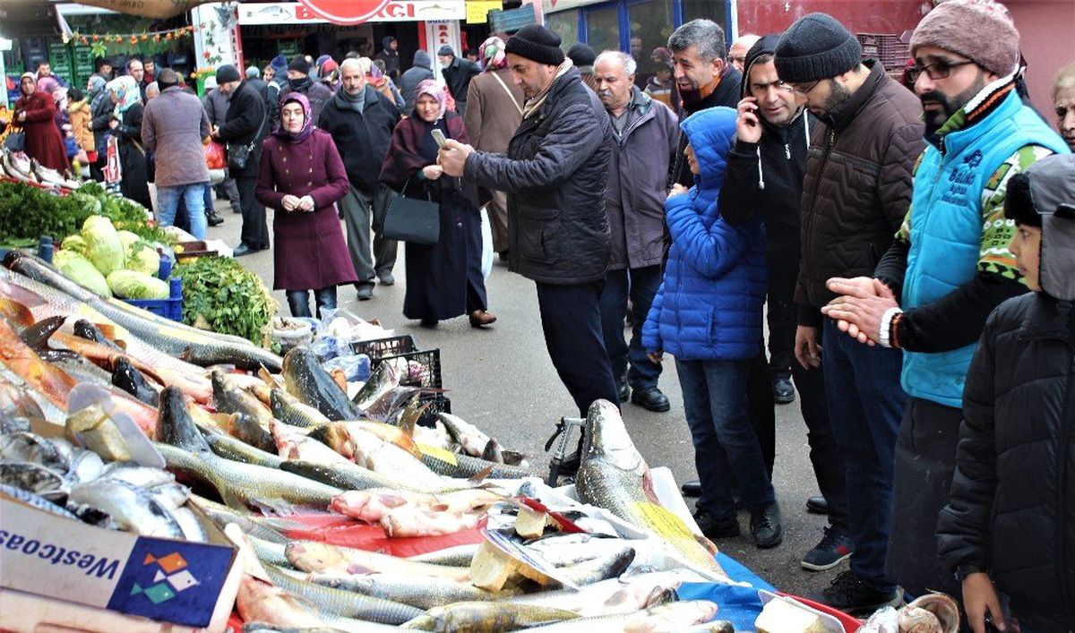 Keban\'da, \'Turna\' ve \'Sazan\' Bereketi
