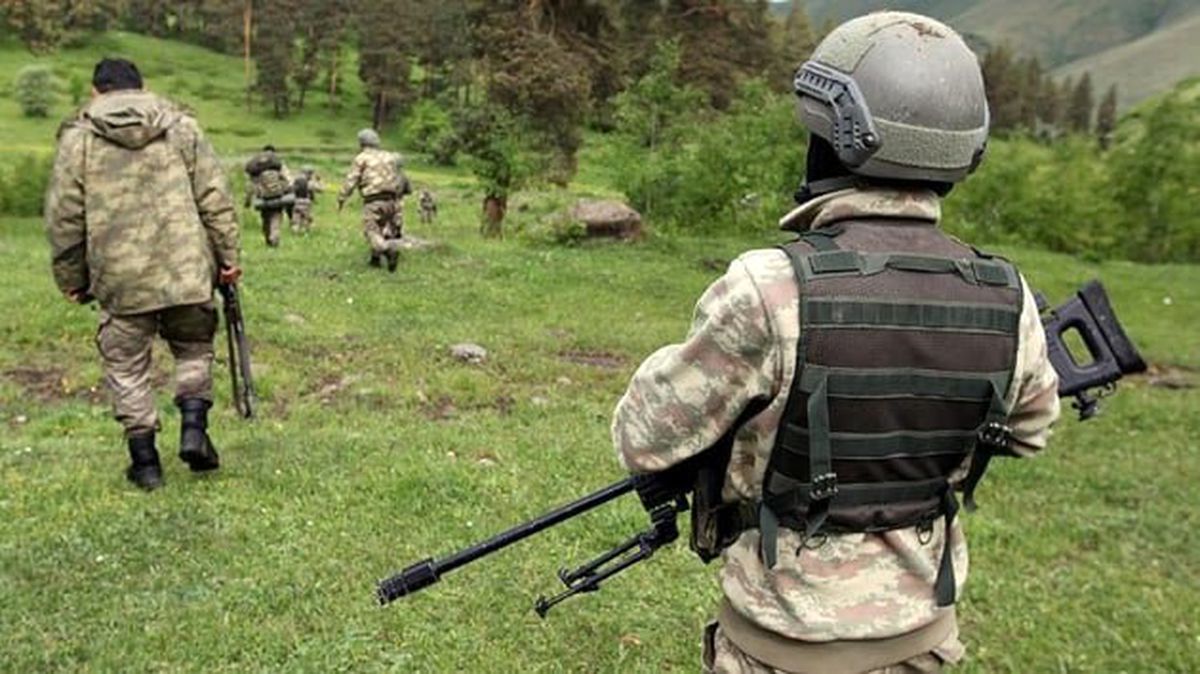 Saldırı Hazırlığında Olan Silahlı 6 Terörist Etkisiz Hale Getirildi