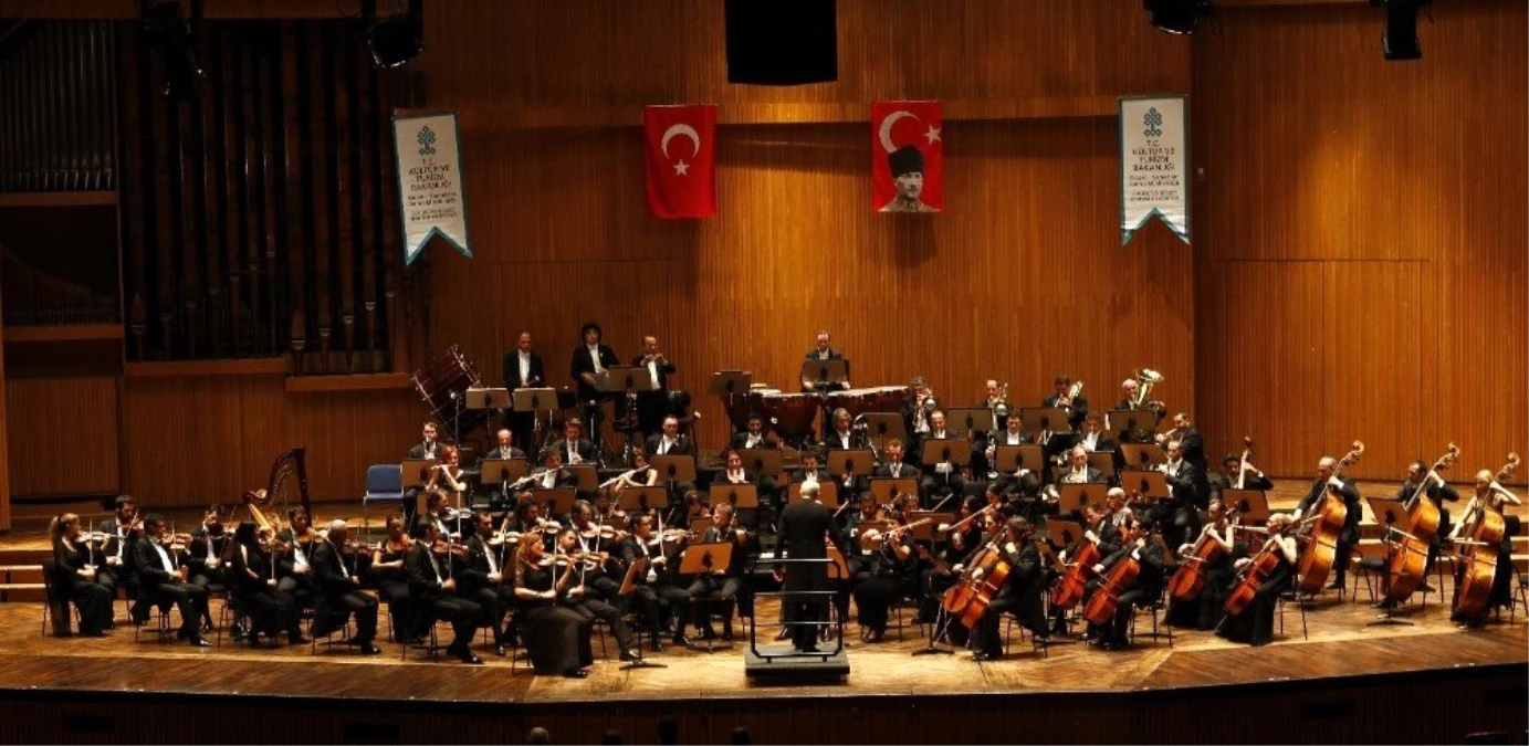 Senfoni ile Saz Eserleri" İstanbul\'da Sanatseverlerle Buluşacak