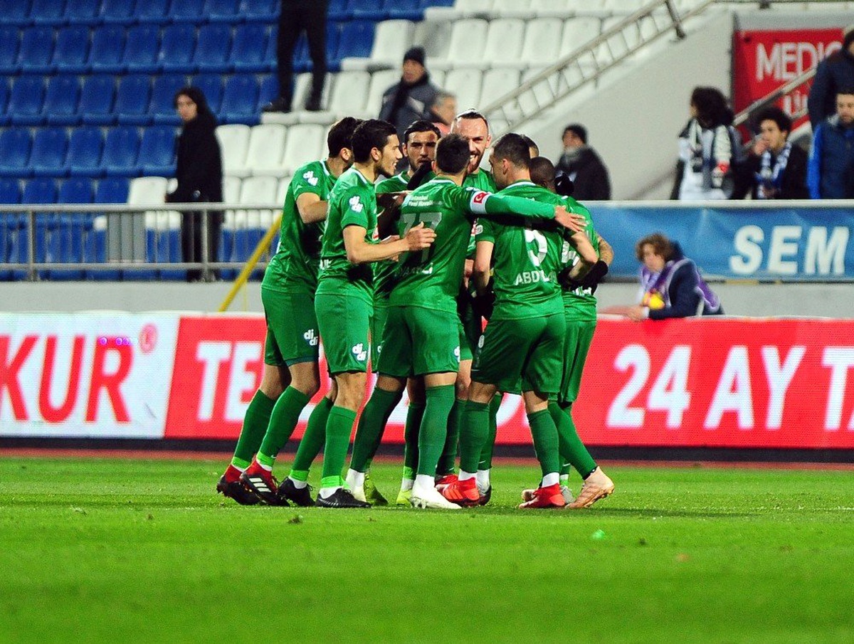Spor Toto Süper Lig: Kasımpaşa: 0 - Çaykur Rizespor: 1 (İlk Yarı)