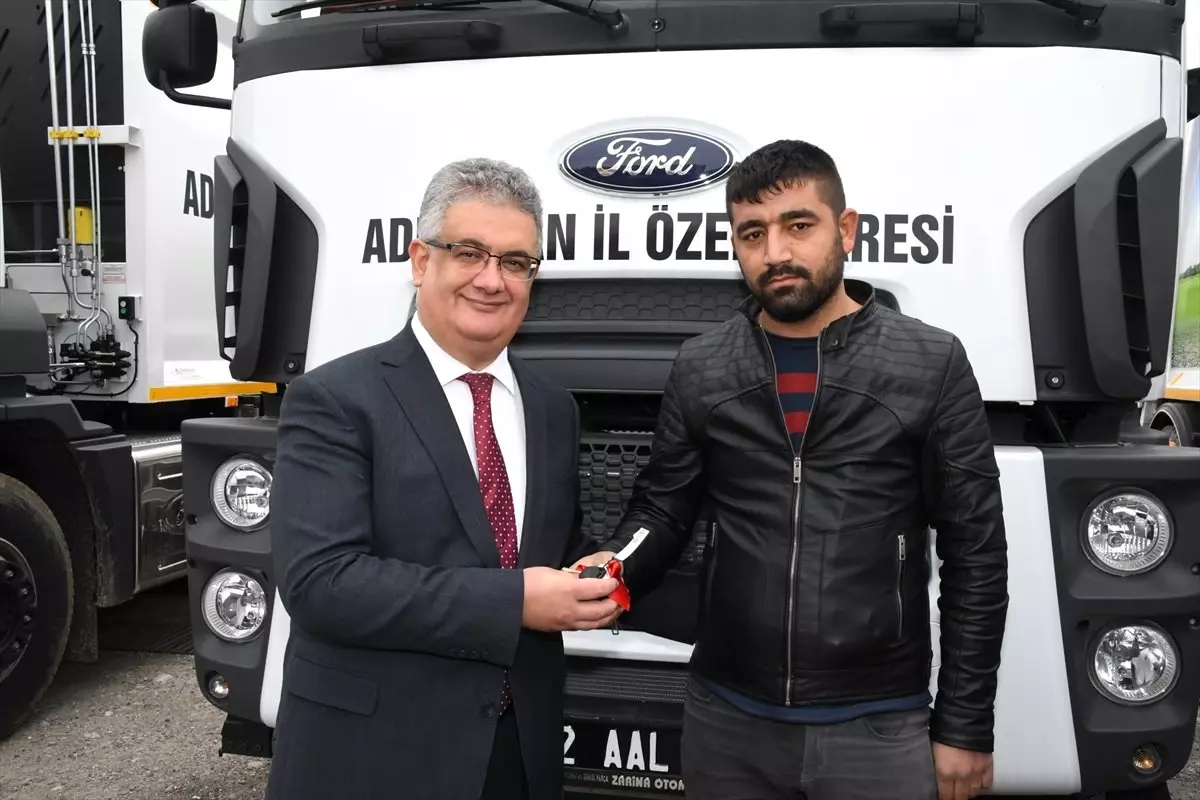 Adıyaman İl Özel İdaresine Çöp Toplama Aracı Hibe Edildi