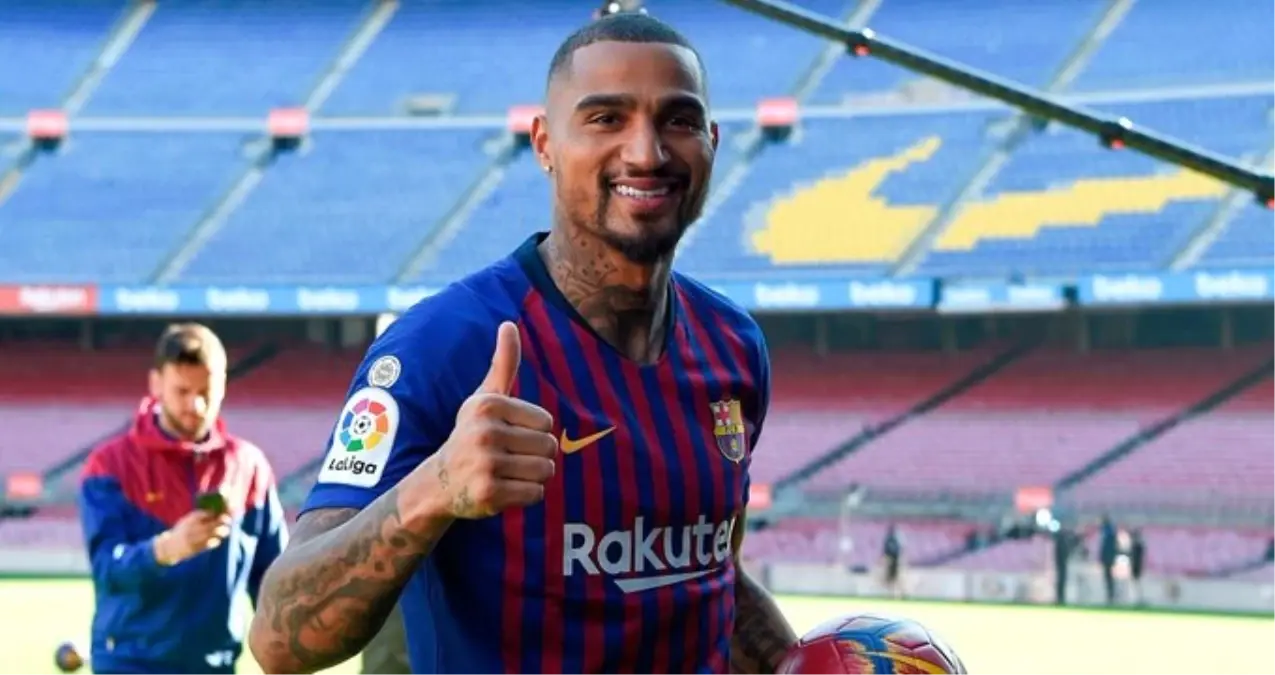 Barcelona\'ya İmza Atan Boateng\'den İbrahim Tatlıses Şarkısı