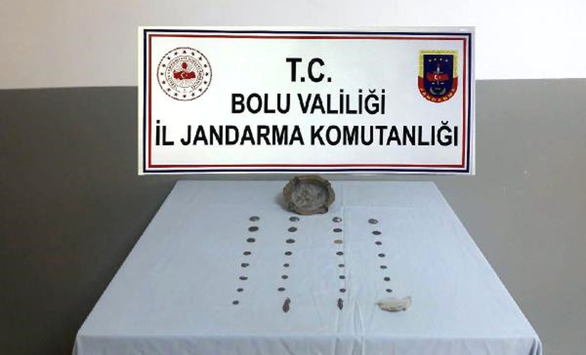 Bolu\'da Jandarmadan Tarihi Eser Operasyonu: 3 Gözaltı