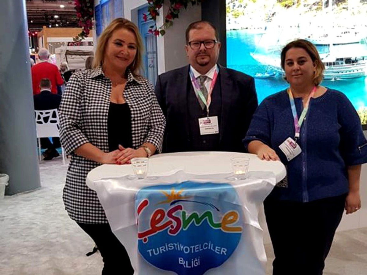 Çeşme\'de Bu Yıl Yabancı Turist Sayısı Yüzde 35\'i Geçer"