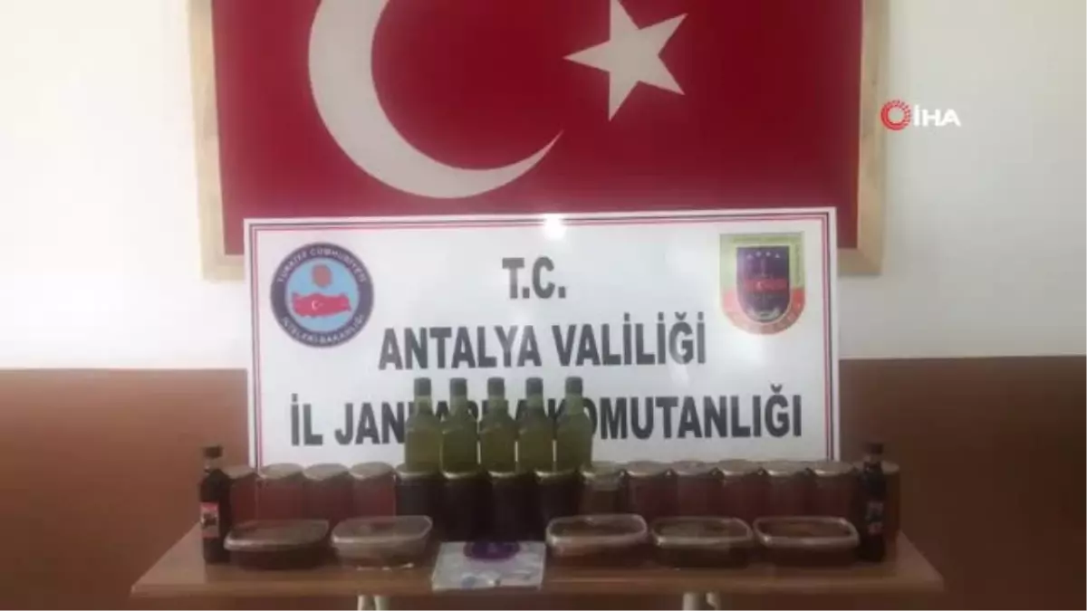 Dükkanının Soyulduğunu Jandarma\'dan Öğrendi