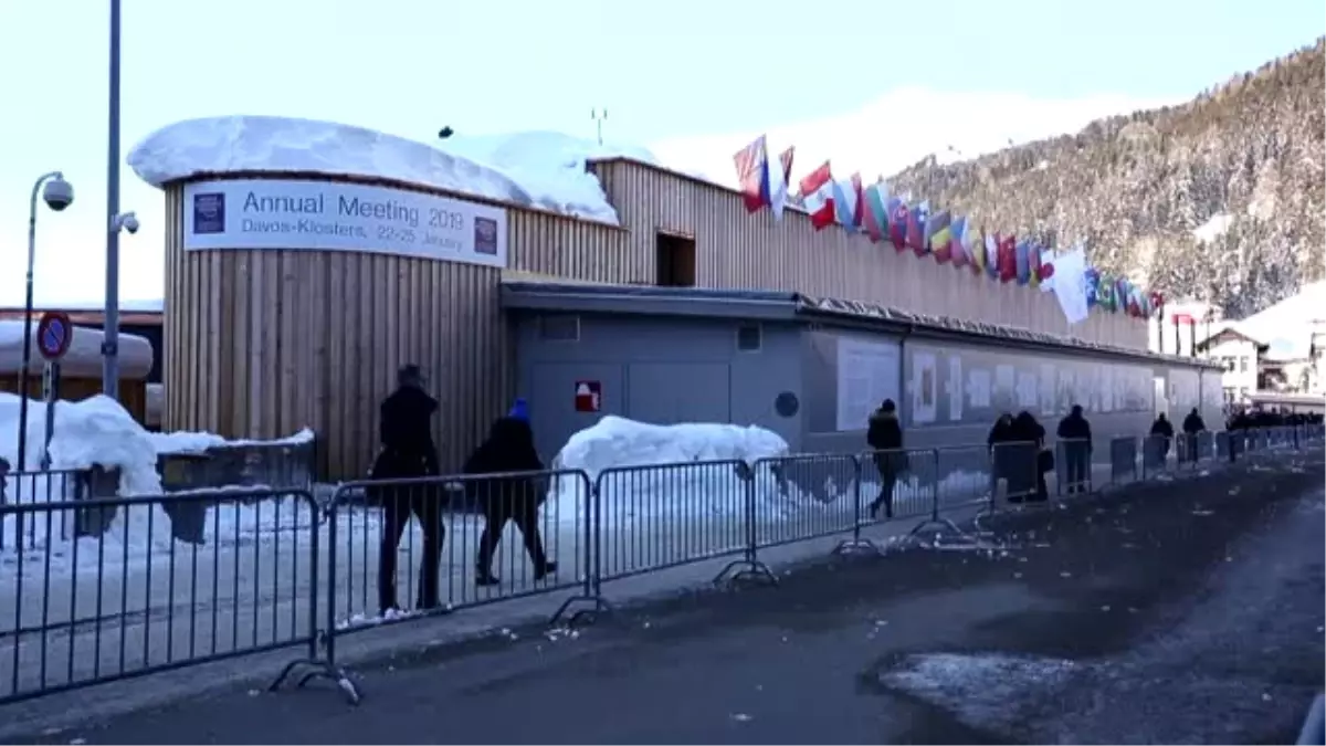 Dünya Ekonomik Forumu Başladı
