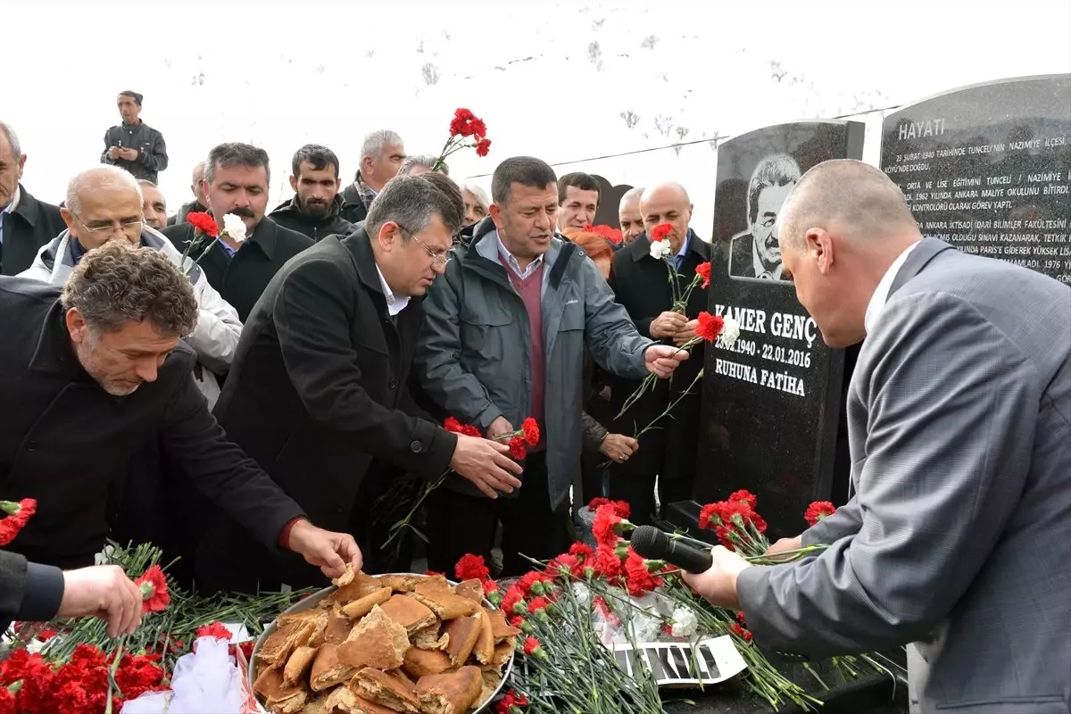 Kamer Genç Mezarı Başında Anıldı