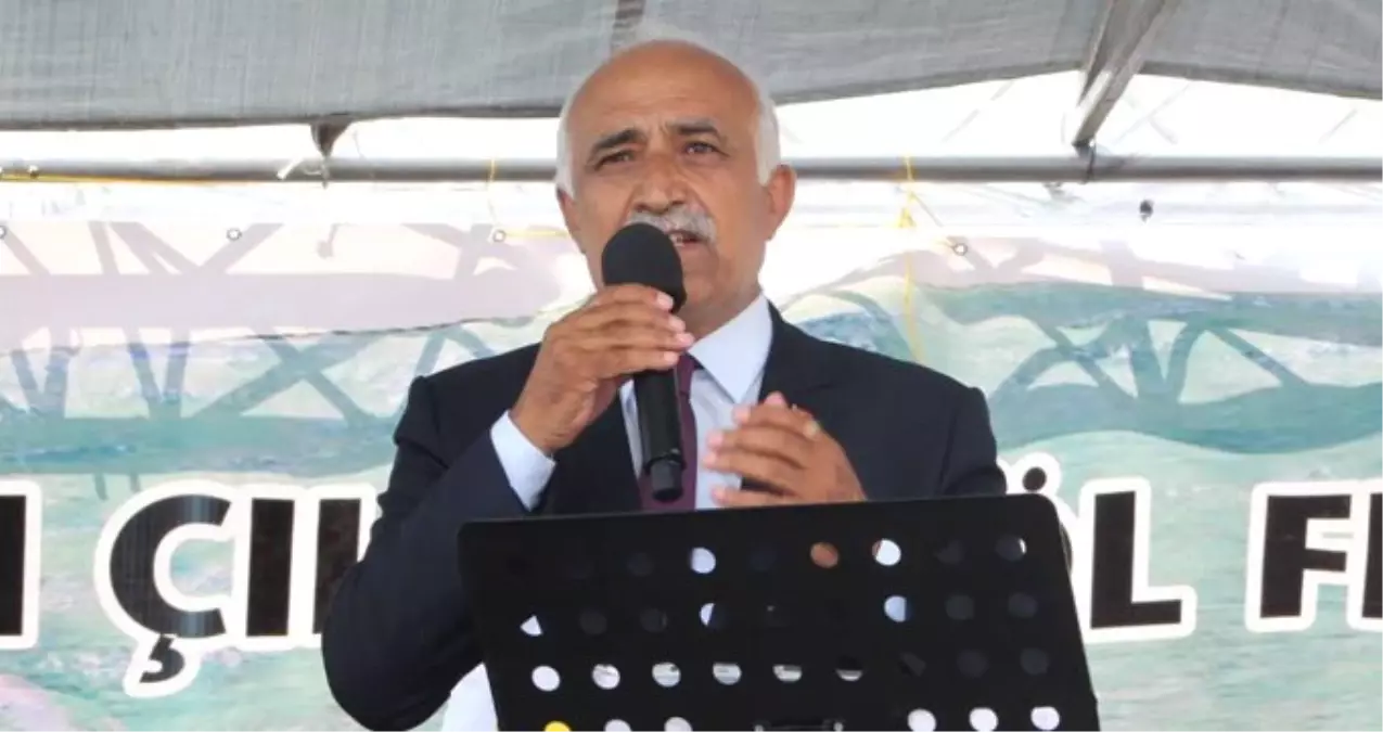 AK Parti Ardahan Çıldır İlçesi Belediye Başkan Adayı Kemal Yakup Azizoğlu Kimdir?