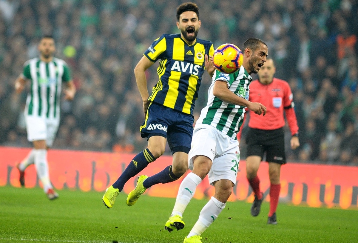 Mehmet Ekici\'nin Fenerbahçe Kariyeri: Sakatlık