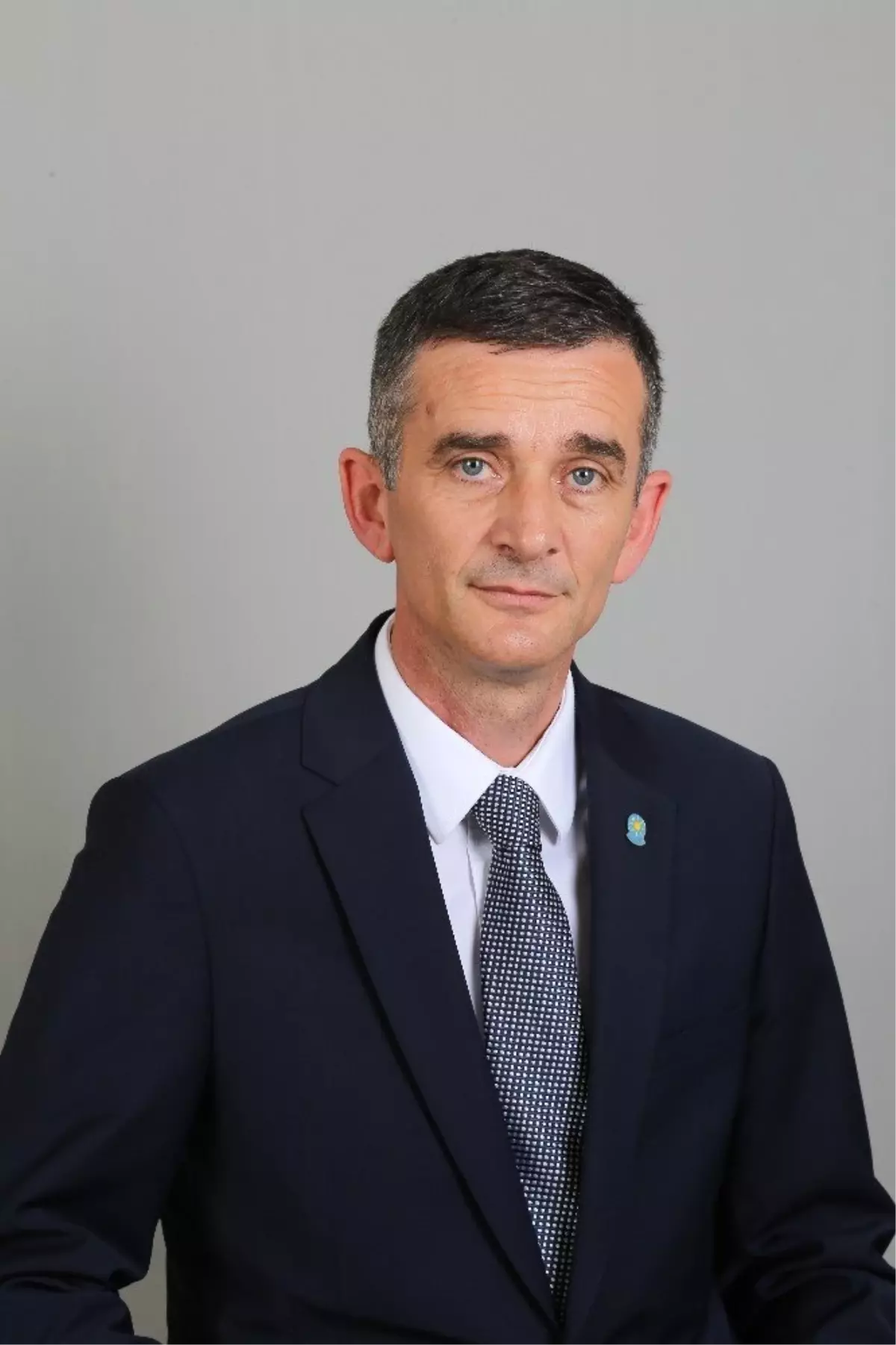 Milletvekili Dikbayır, Emeklilikte Yaşa Takılanlar Derneğinin Toplantısına Katıldı