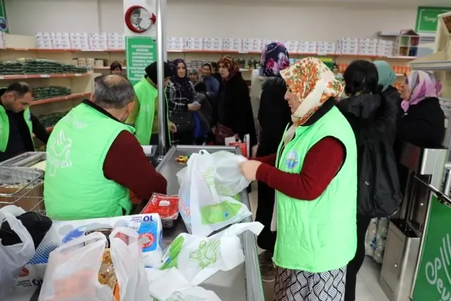 Sevgi Evi Market“ Her Ay Binlerce Kişinin Yüzünü Güldürüyor Son Dakika