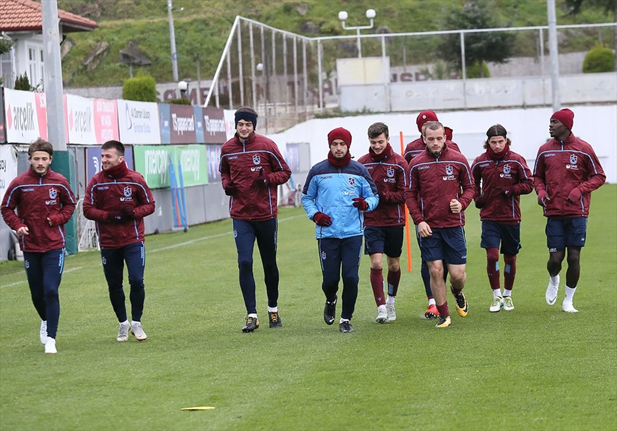 Trabzonspor Kafilesi, Kupa Maçı Balıkesir\'e Gitti