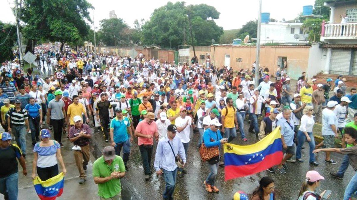 Abd, Venezuela\'da Muhalefet Lider Guaido\'yu \'Geçici Devlet Başkanı\' Olarak Tanıdı