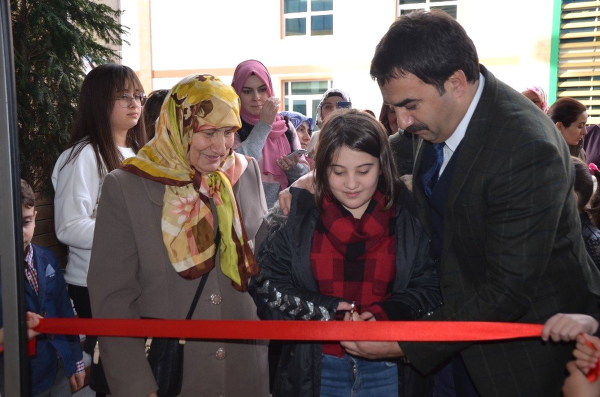 Anne ve Babamla Birlikte Öğreniyorum\' Rize\'de Filiz Verdi