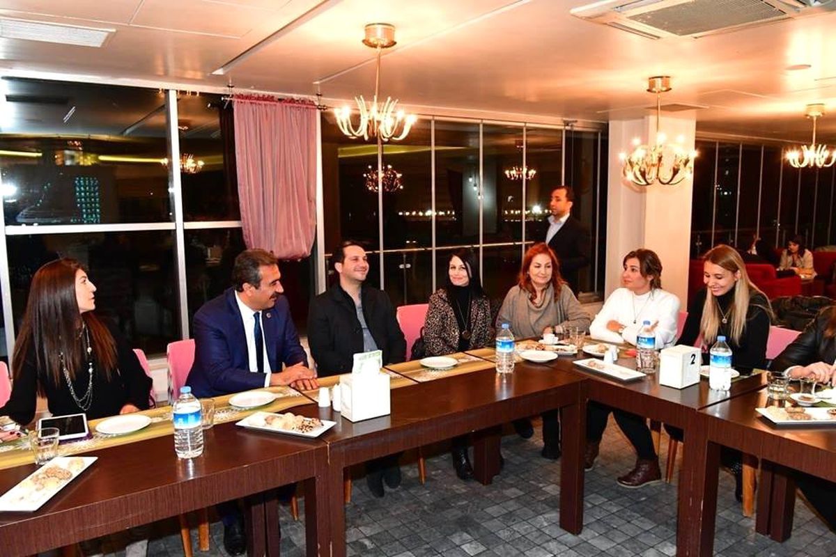 Başkan Soner Çetin Hayvanseverlerle Buluştu