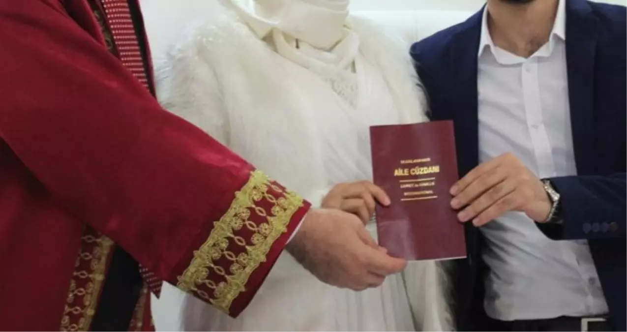 CHP\'nin Müftü Nikahı Başvurusuna Anayasa Mahkemesi\'nden Ret Cevabı Geldi