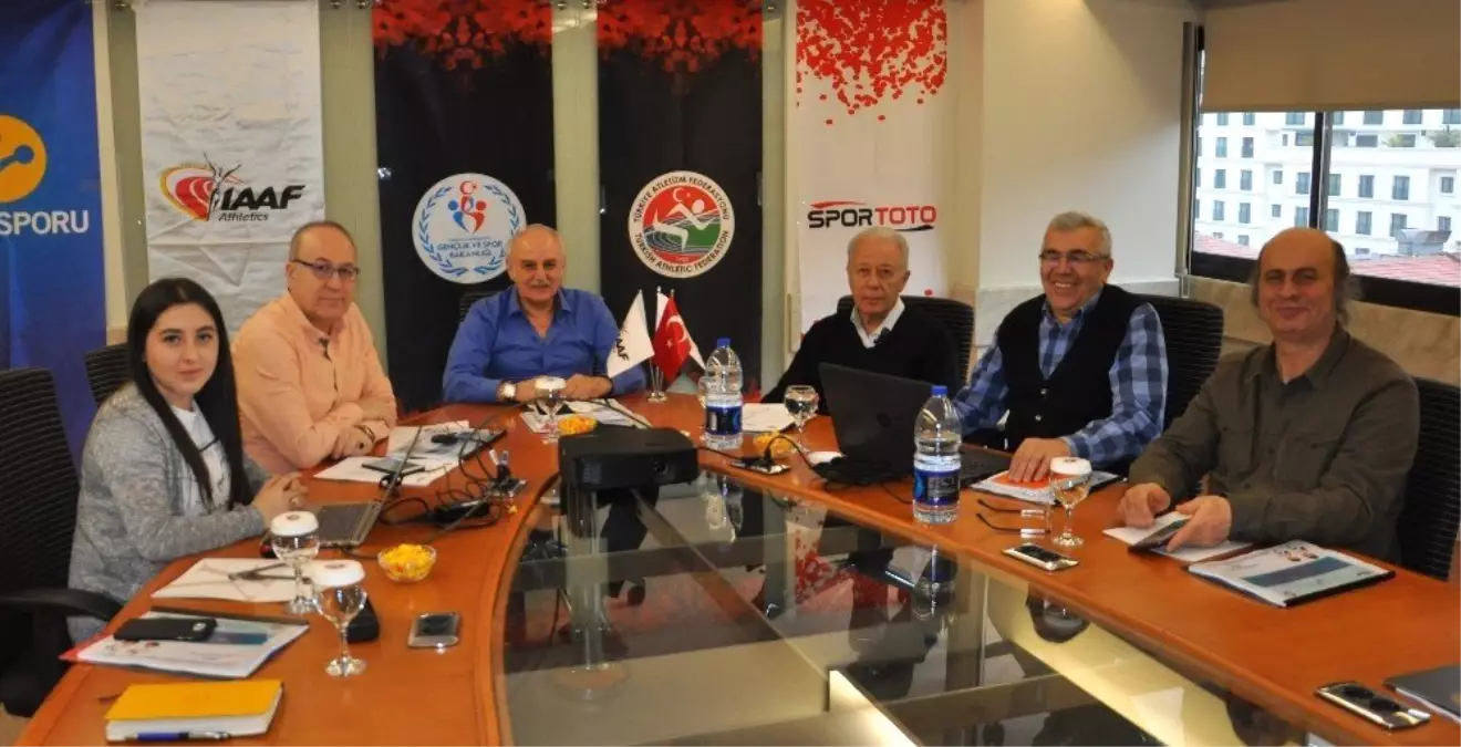 Çocuk Atletizmi Projesinin 2019 Yol Haritası Belirlendi