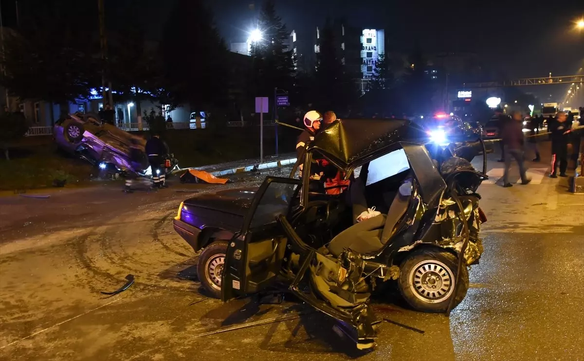 Güncelleme - Bartın\'da Trafik Kazası: 1 Ölü, 3 Yaralı