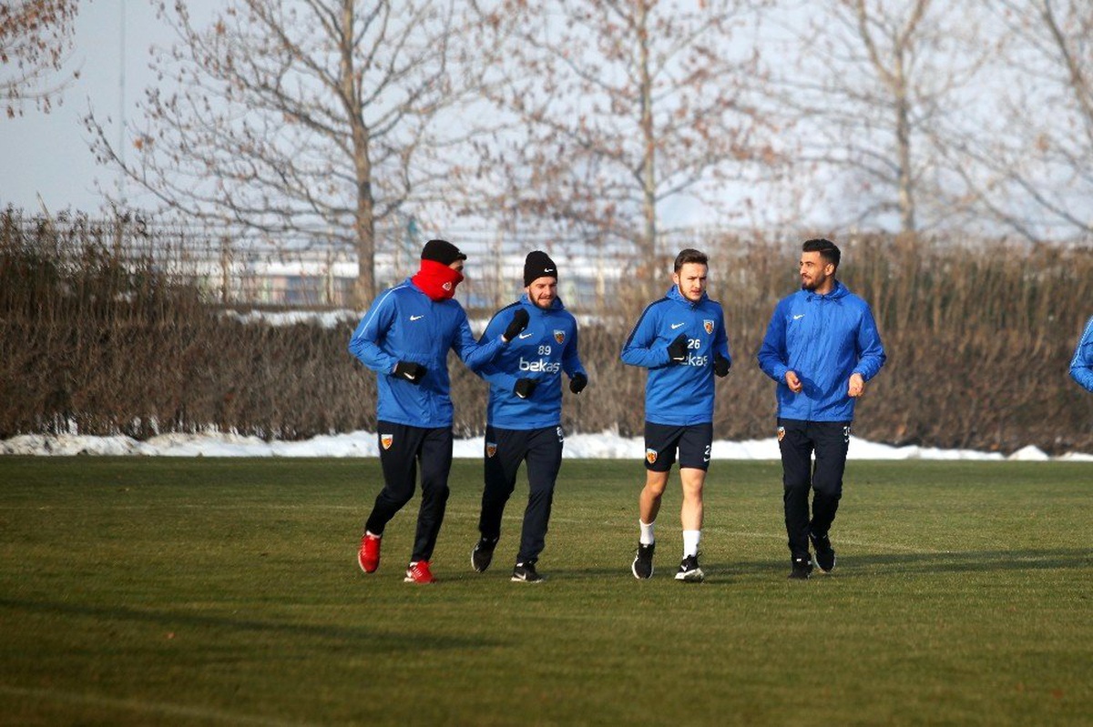 İstikbal Mobilya Kayserispor Bursaspor Maçı Hazırlıklarına Başladı