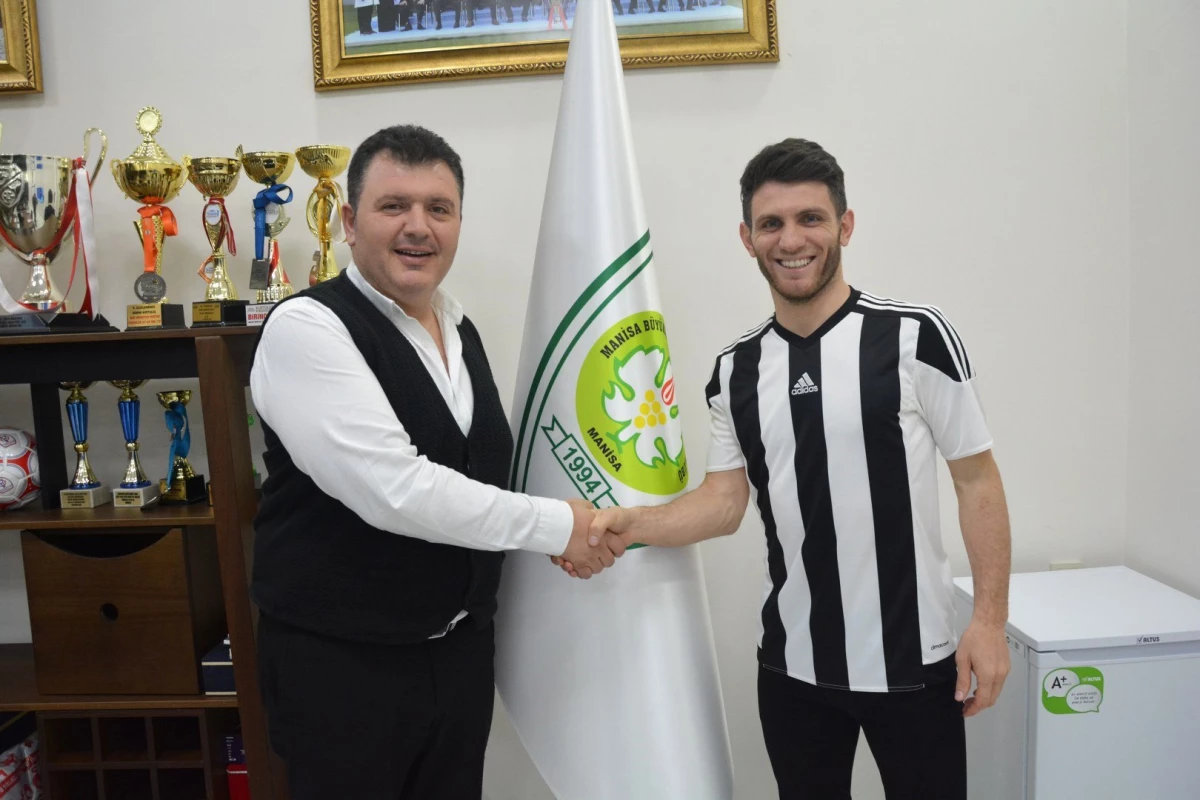 Manisa Büyükşehir Belediyespor, Musa Sinan Yılmazer\'i Renklerine Bağladı