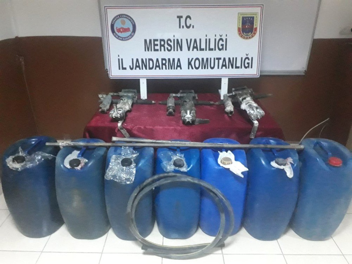 Mersin\'de Akaryakıt Hırsızlığı Zanlıları Yakalandı