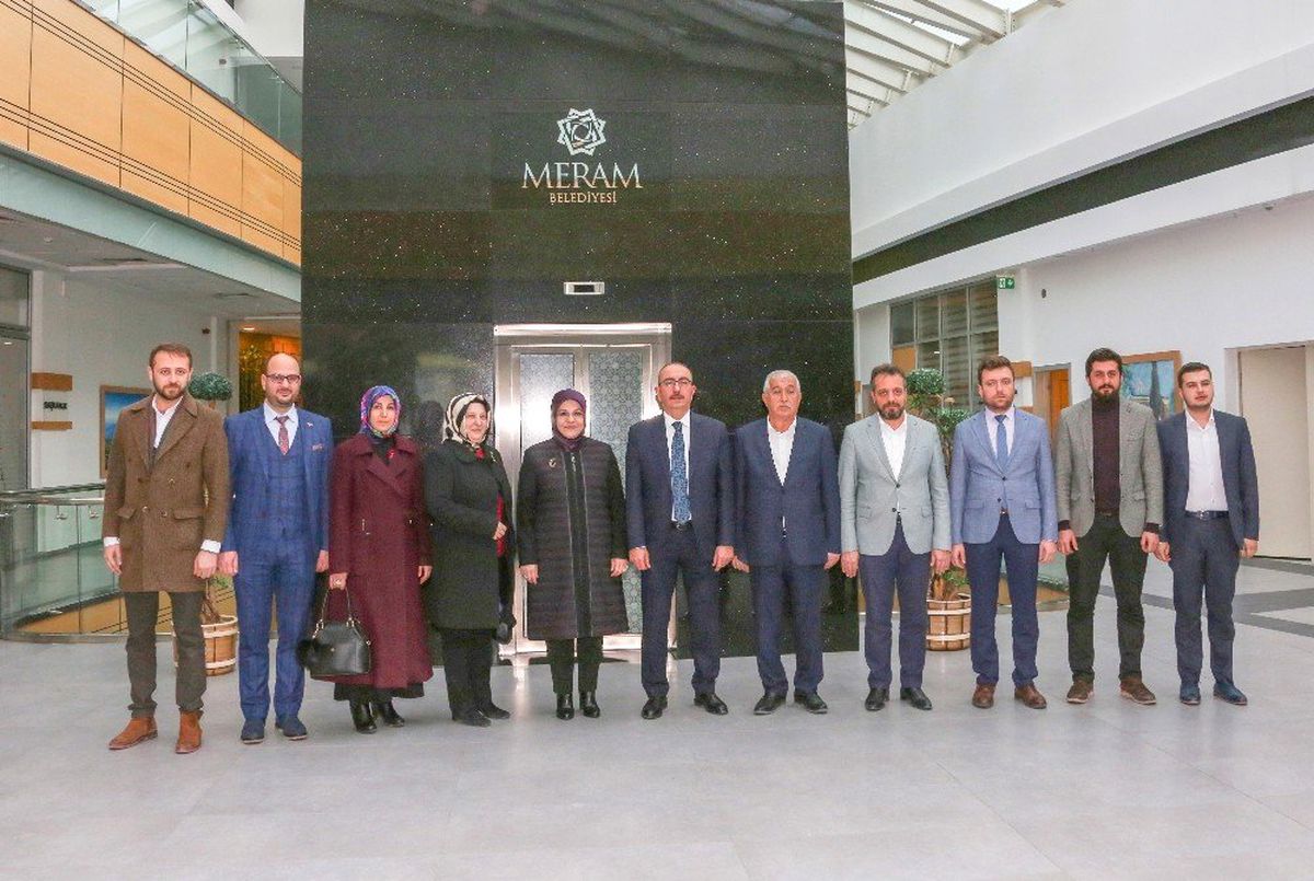 Mustafa Kavuş ve Mustafa Dolular Başkan Toru\'yu Ziyaret Etti