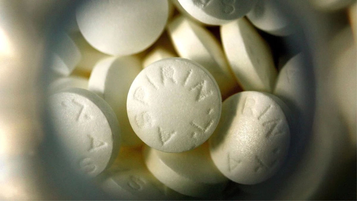 Yüz Binden Fazla Kişi Üzerinde Araştırma: Her Gün Aspirin Almak Riske Değmez