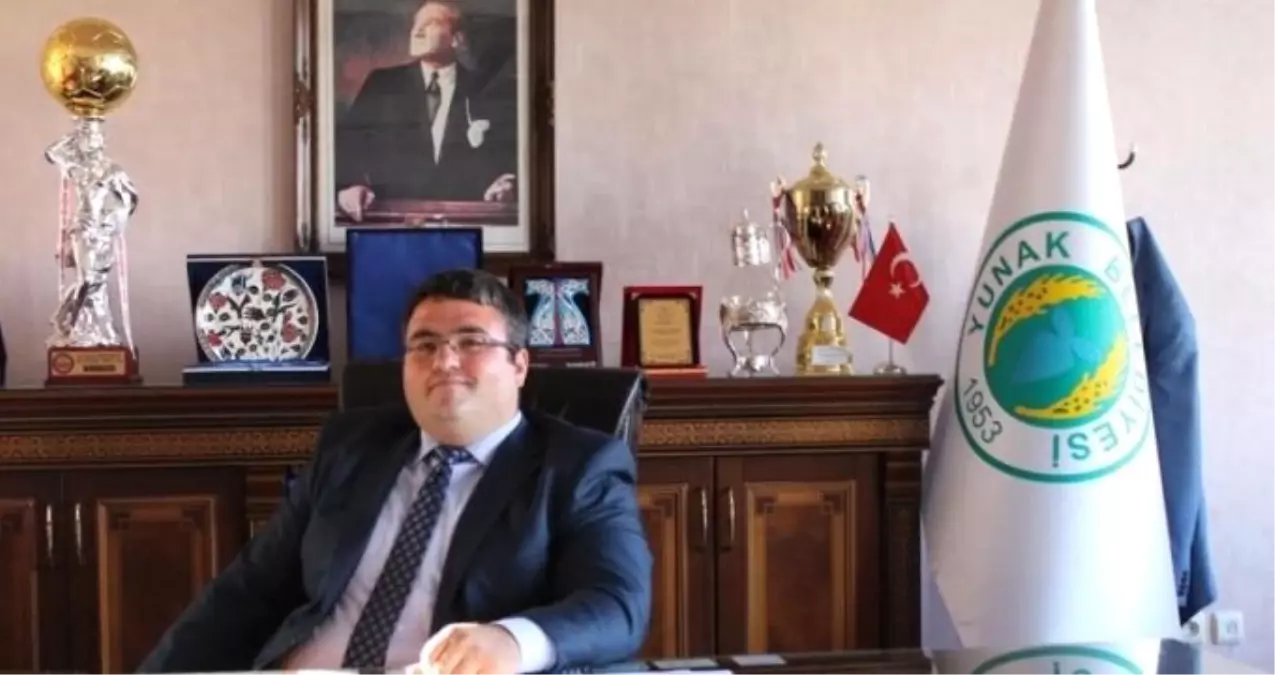 AK Parti Konya Yunak Belediye Başkan Adayı Abdullah Emre Demirhan Kimdir?