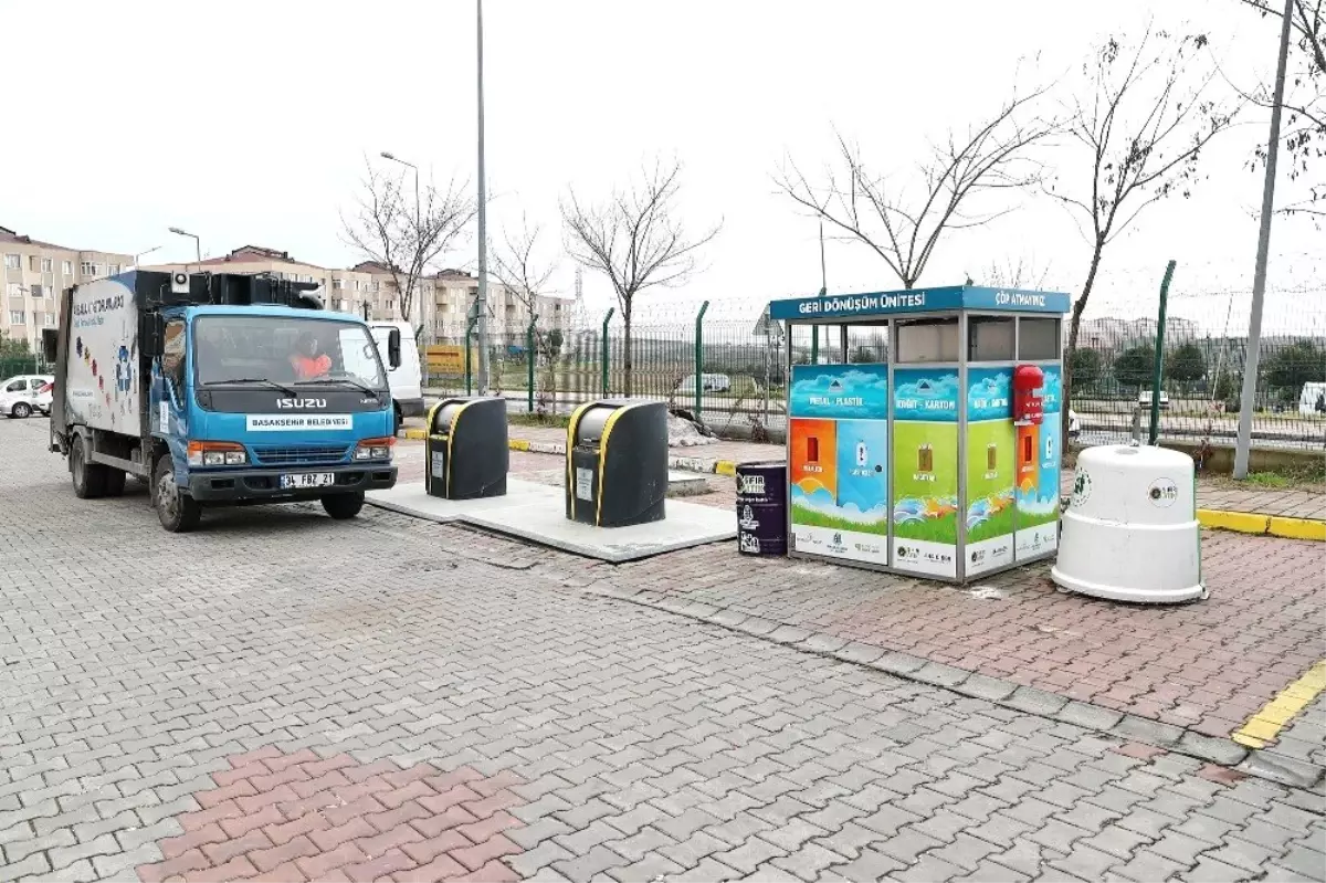 Başakşehir\'de Geri Dönüşüm Çalışmaları ile 556 Bin Ağaç Kurtuldu